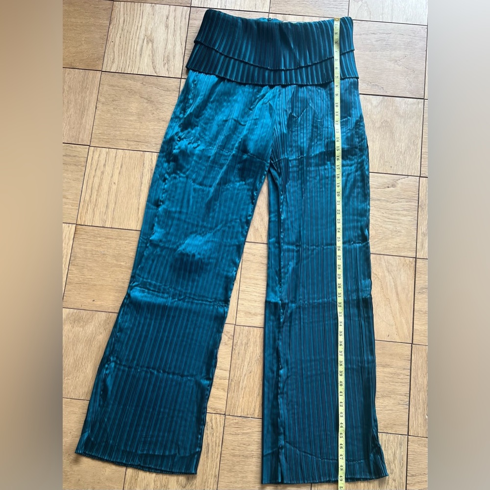 Andrea Iyamah Linea Green Pleated Pants